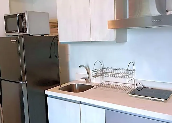 Azure Residences By Florendo