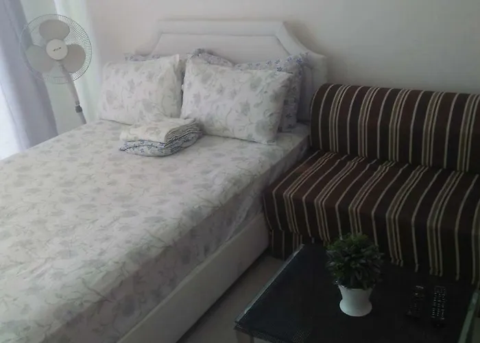 Azure Residences By Florendo Apartamento Manila
