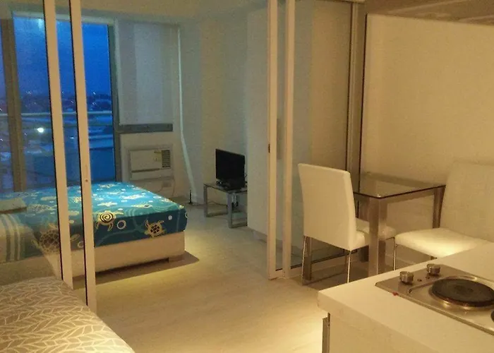Apartamento Azure Residences By Florendo Manila